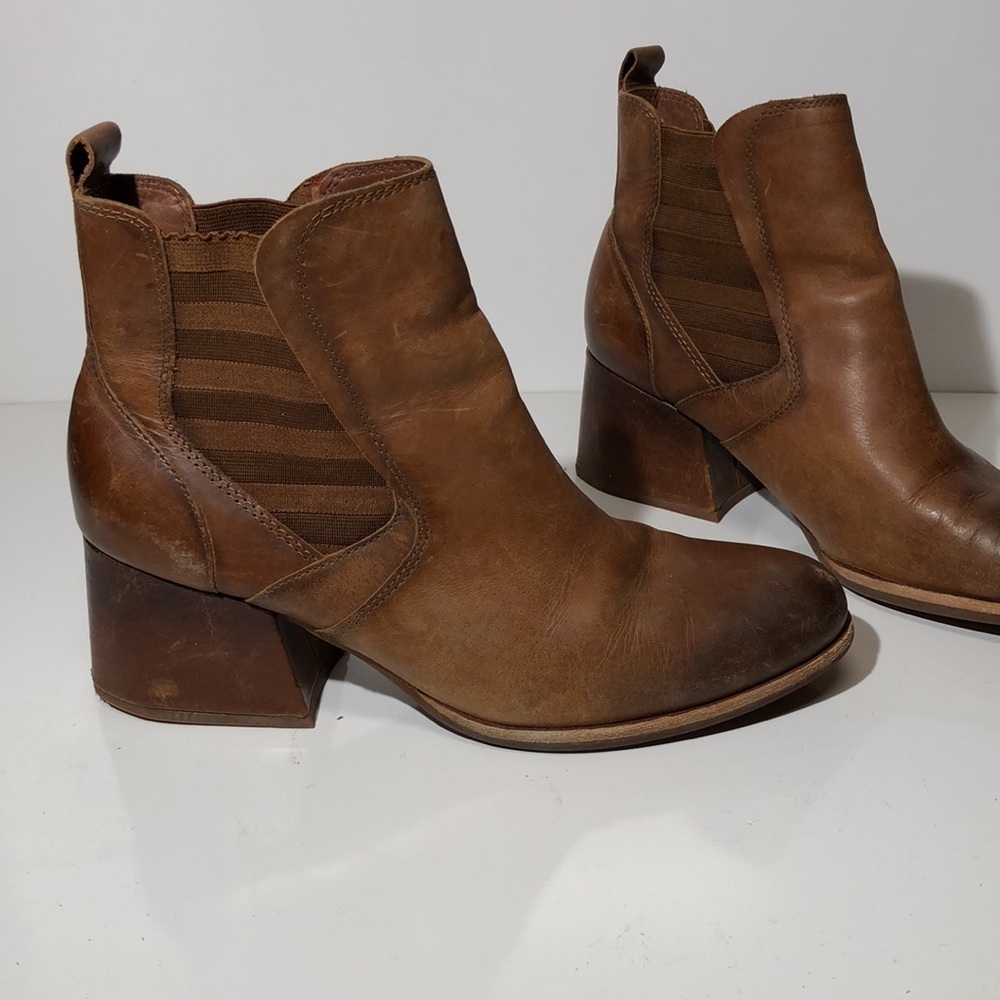 Kork-Ease Albin Pull-On Tan Leather/Elastic Chelsea Ankle size 10M